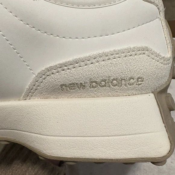 NEW BALANCE 327 - Picture 7 of 10